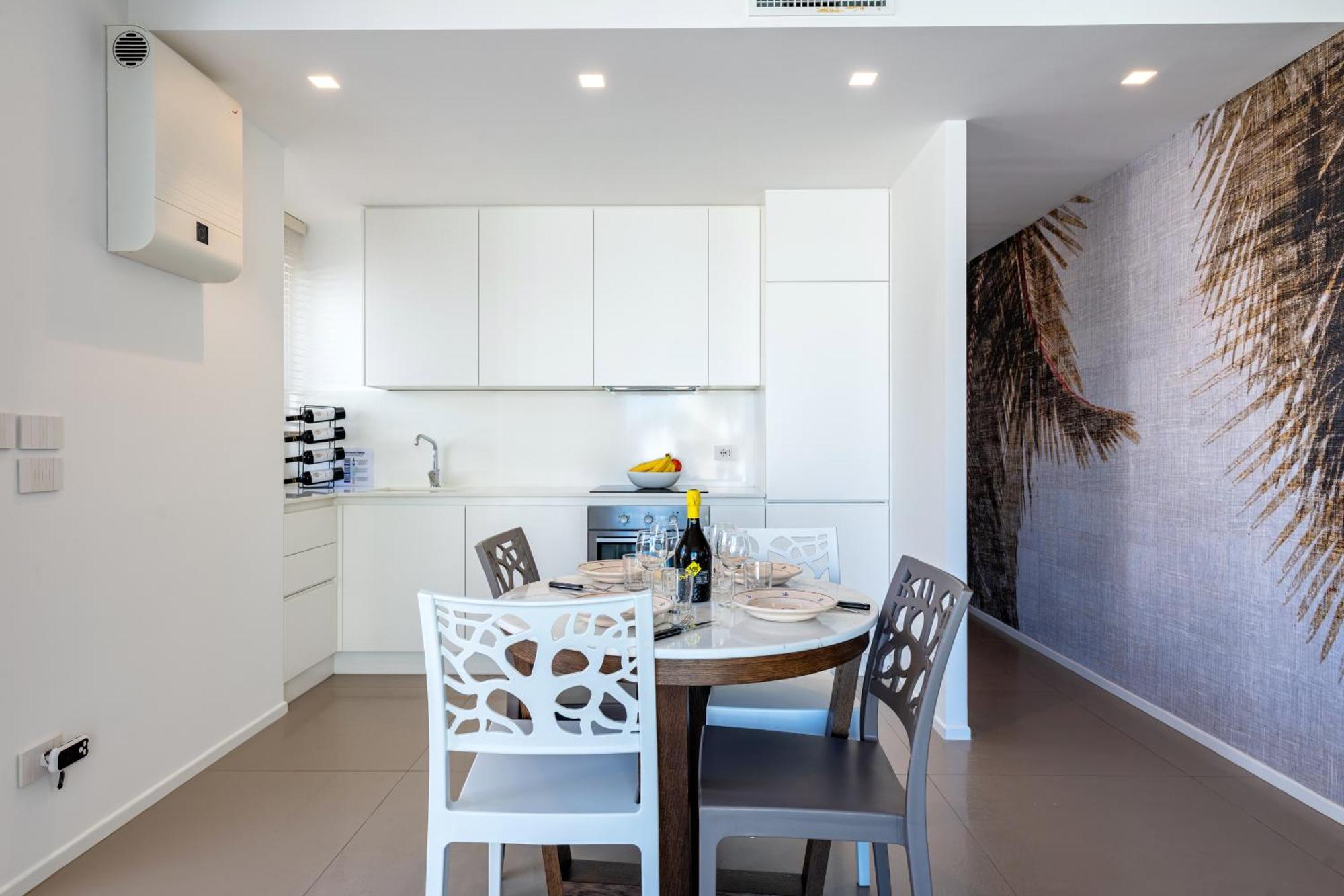 Exclusive Deluxe Apt Up To 6 People & Heated Tub Polignano a Mare Exterior foto