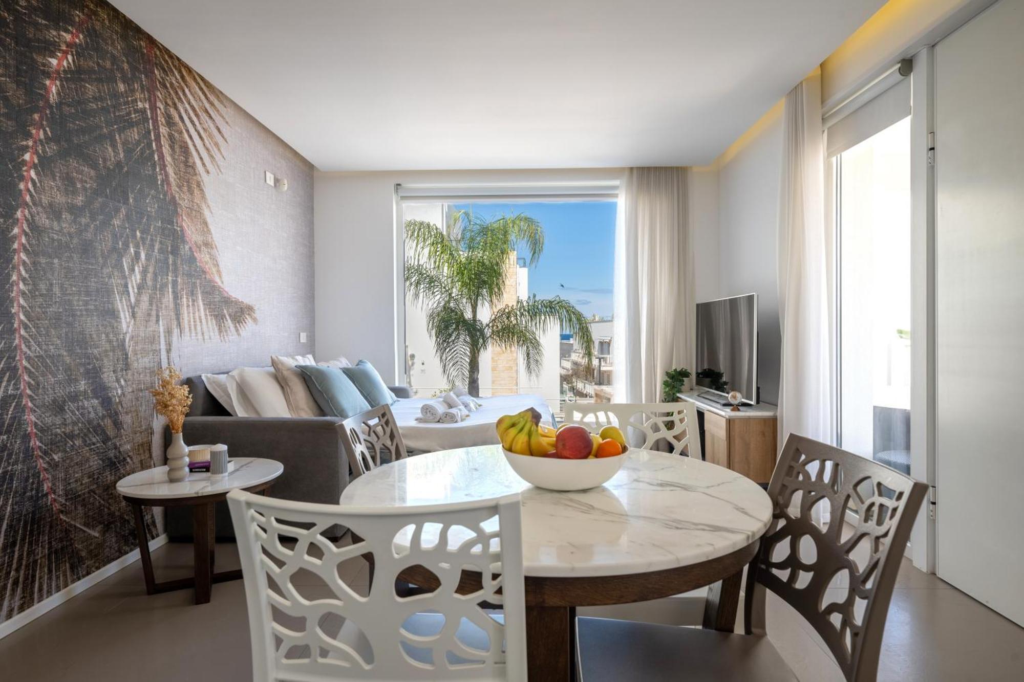 Exclusive Deluxe Apt Up To 6 People & Heated Tub Polignano a Mare Exterior foto